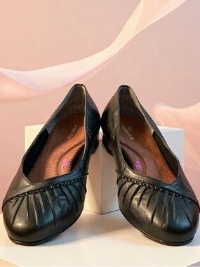 Ros Hommerson Black Leather Pleated Flats with Slight Heel